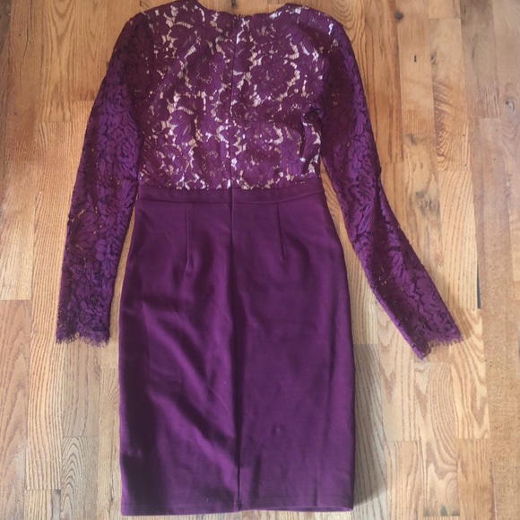 Lulus red/burgundy lace long sleeve dress size s missing 1 modesty clip included - Picture 5 of 5